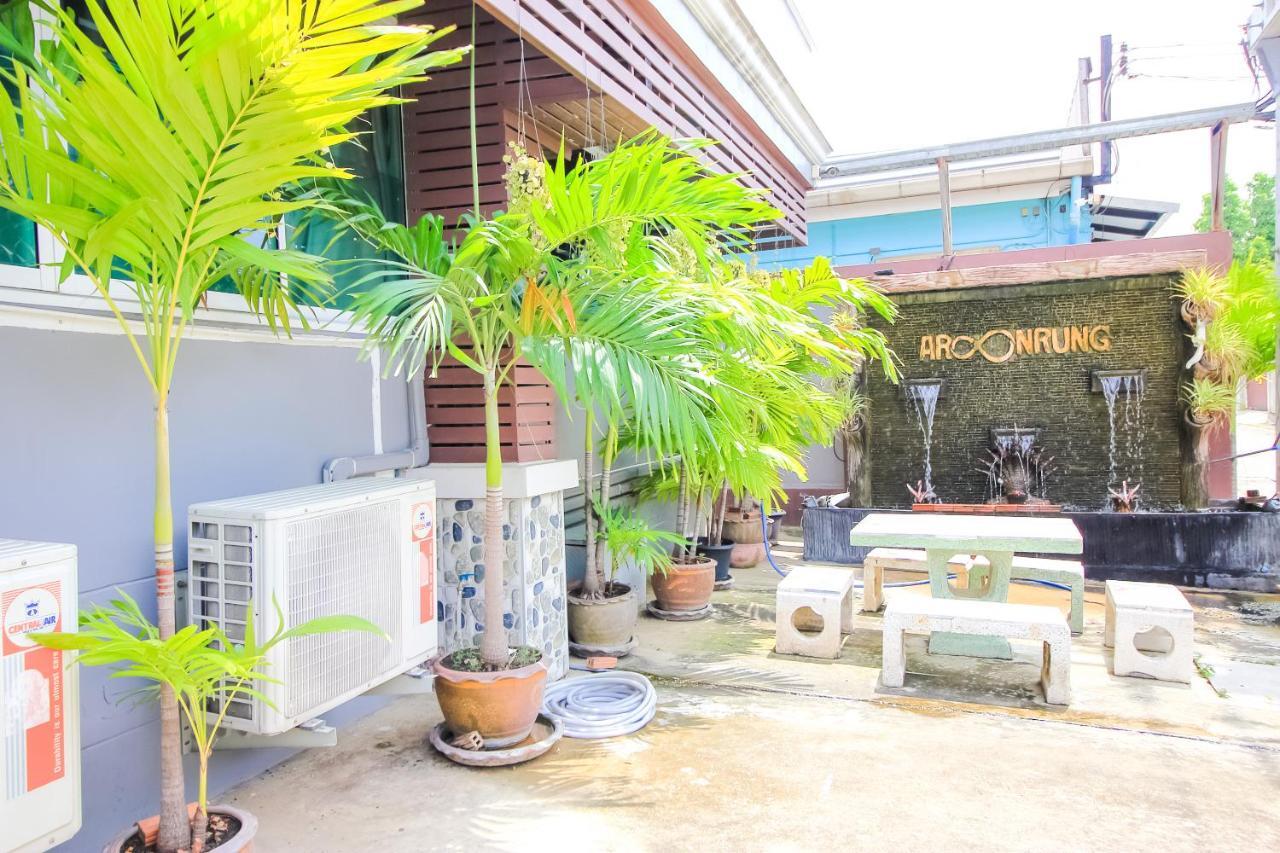Hotel OYO 349 Aroonrung House Ban Bang Phai Exterior foto